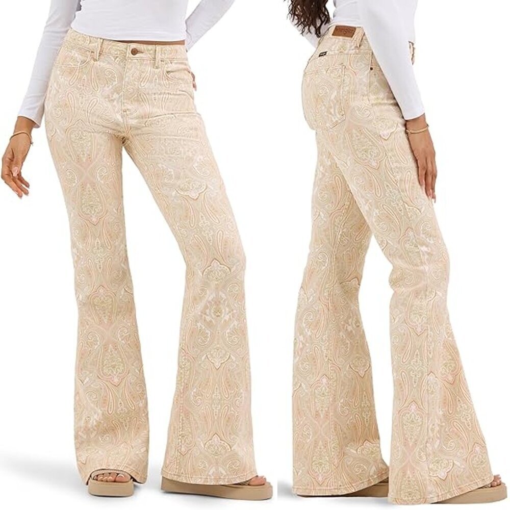 NWT New Wrangler High Rise Fierce Flare Paisley Jeans Size 2 x 30